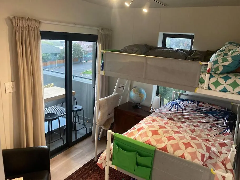 Deer Park Apartment Cpt - With Sweeping Views Cape Town