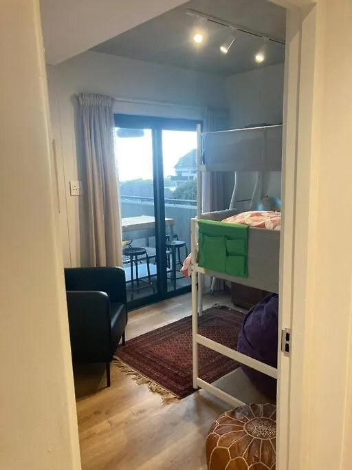 Deer Park Apartment Cpt - With Sweeping Views Cape Town